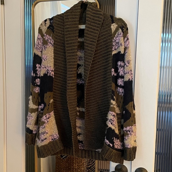 Fall anthro sweater - Picture 1 of 4